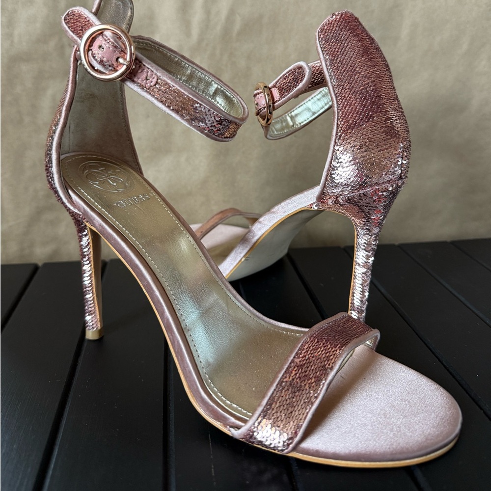 GUESS KAHLUAN Women's Heeled Sandal sequined size 8